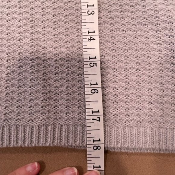 Abound Dusty Blue Cropped Sweater - Size Medium - Picture 11 of 11